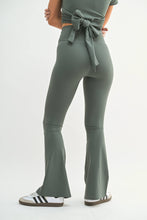 Twist & Flare Crossover Leggings