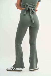 Twist & Flare Crossover Leggings