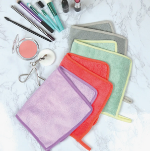 In The Clear Makeup Removing Towel