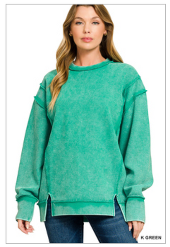 Acid washed double ribbed exposed-seam pullover