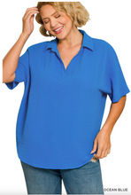 Zenana Woven Collared v-neck Top