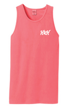 Hooves & Hands Tank