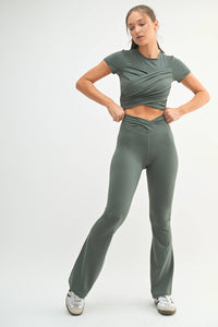 Twist & Flare Crossover Leggings