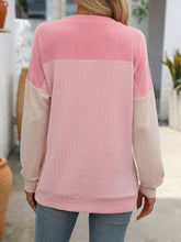 Crew Neck Twist Strip Color Matching Shirt